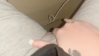 Uber porn video – Rubbing my Snatch Quietly