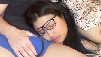 I WAKE UP MOMMY and I cum into her mouth