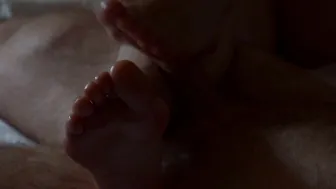 Toes Bdsm Jerking off a Man Penis with his Foot into Oil