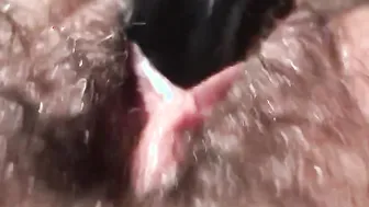 Close up of this Unshaved Snatch
