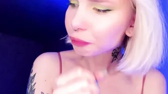 Blonde Teens Deeply Huge Vibrator