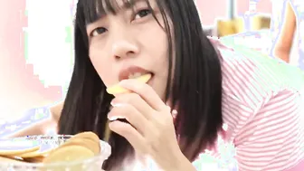 UNCENSORED- Japanese chick was Hungry while Pounding her BUTT ( 今日あったかかったしね♡)