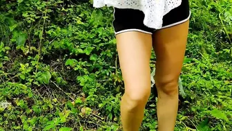 Dark Hair Old Lets watch her Upskirt - cougar doesnt Wear Lingerie