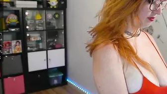 Big Tit skinny clothed up Flashing Vagina and Huge Titties