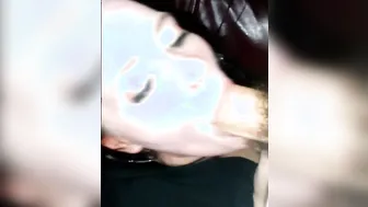 I Love it when the Tinder Date Turns in me Sucking Off two Cocks inside the Livingroom