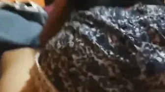 Con El Short Roto Salta Más Rico