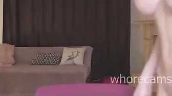 INCREDIBLE WOMEN WITH GIGANTIC HOOTERS SHOWS THEM LIVE + SEX TOY