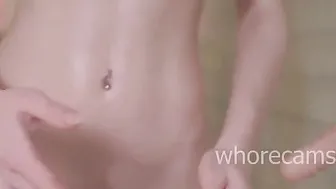 INCREDIBLE WOMEN WITH GIGANTIC HOOTERS SHOWS THEM LIVE + SEX TOY