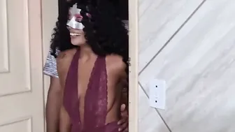Blacks Invite Friend to Catch Bombshell cunt with mouth into a Gang Bang That Burns