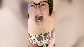 Incredible Sexy Pissing Shot plus a Bit of Fun