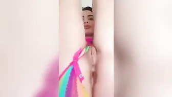 Lohana Rohades Masturbandose y Bailando Con Su Culo Enorme
