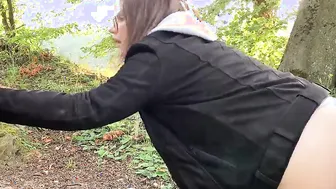 Outdoor Sex on the hiking track - nearly get caught