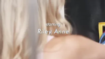 View this adorable blonde masturbating to a wild orgasm at the gym