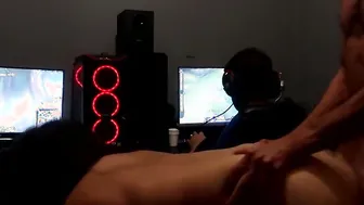 My CUCKOLD BOYFREND LIKES MORE GAMES THAT MY SNATCH  SO I
