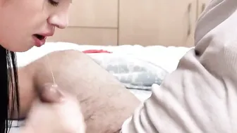 Gigantic Boobies Cougar Offer Her Stepson a Bj on Christmas Eve