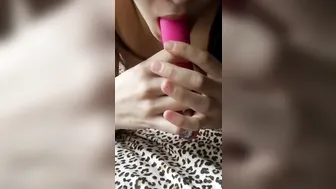 I MASTURBATE UNTIL I CUM + FIRST ANAL PLAY