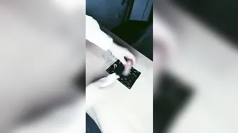 男奴被固定脚交