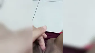 Nag Lalaro Ng Puki SA Harap Ng Pintuan Kapit Bahay Biglang Pumasok