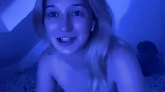 Posh British sluts has a self Care Wank because self Care is Important Xx