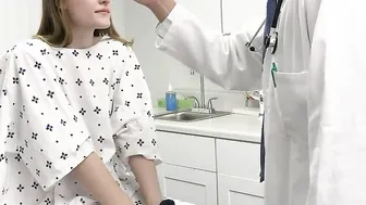 Babe Teens Everly Haze Needs Doctors Help with Back Pain