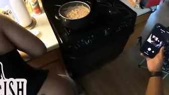 Fucking my Stepmom while she Cooking Dinner | Black Booty Cum Shot