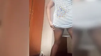 Wairimu-Esther --- outside stroking
