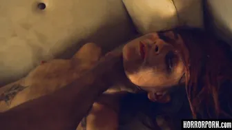 HORRORPORN - The beast from the woods