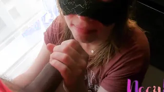 Amateur Français - Je me Prends Une Faciale Devant La Fenêtre  