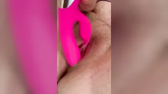 Bushy cougar Twat Stretch Mark Orgasm