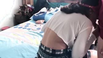 Linda Colegiala Follada De Perrito Después De Clases