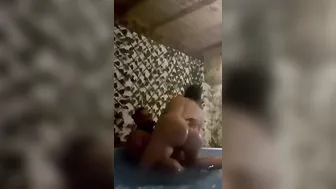 FULL CLIP-SKINNY ADO DE 18 year old ANS SE FAIT SODOMISER EN RENTRANT DE LA FAC PAR two GROSSES BITES BUTT