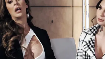 2 Bosses sucking off and fucking a male employee
