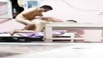 سورية في المانيا تفرك نهديها الجميلين سكس ساخن و تريد تهييج نياكها حتى يعطيها زبه