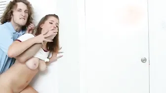 Willow Winter Love Grabbing Dicks