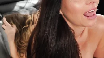 Big Tit Dyke milf Mindi Mink Booty Worshipped by Cute Bae