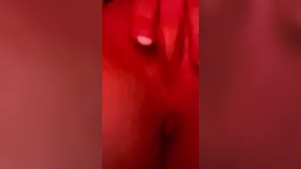 Solo Irresistible Vagina