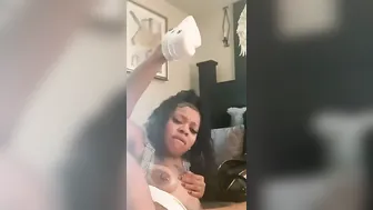 Super Squirting Twat cunt with mouth
