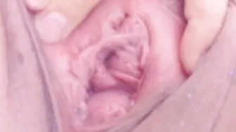 Pee farting and vagina stretched during solarium