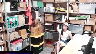 Sexual Hot Carolina Sweets Caught Stealing And Takes Facial As Punishment