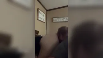 Huge Booty Hotwife Let’s Neighbors come over to Eat that Peach