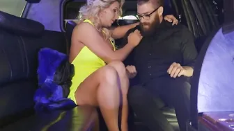 Phoenix Marie Wont Be Satisfied Unless She Getting To Banged