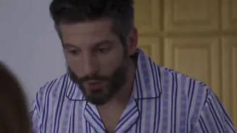 Stepdad just love her 2 stepdaughters how they satisfy his penis