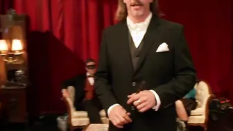 Maestro Stefanos presents slaves