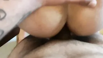 18 Yo Dogstyle un the Chair