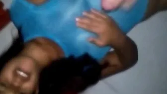 AN OLDER CLIP WHEN I WAS 18 yo YEARS OLDER MAMANDO GUEVO TAKEN
