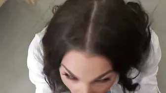 Evelin Stone Property Agent Wild On Bed