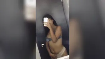 I Record myself inside the Restroom of the Mall