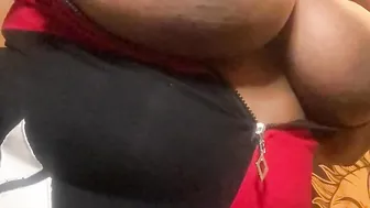 Beauty Ebony BBW Hooters Flopping Nipple Pose Into Slow Motion