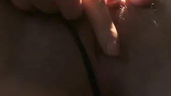 Natural babes Huge Boobs Jiggle as she Grind her Bushy Twat