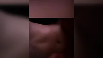 Пока родители на даче лишаю девственности сводную сестрёнку (Snapchat)